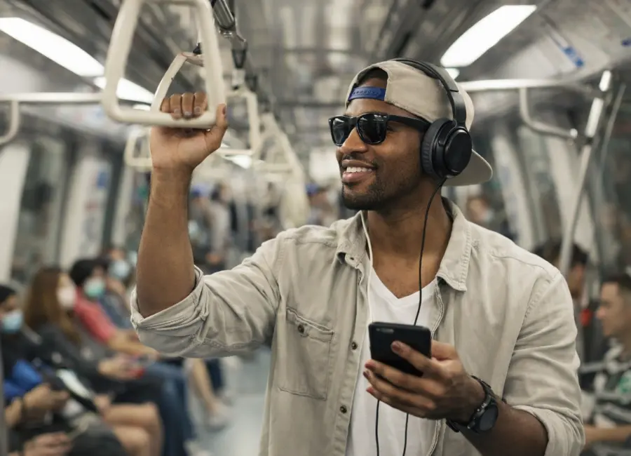 Vivi Music App for Travle
